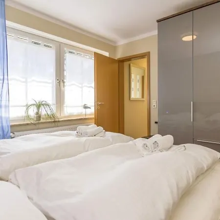 Gorch-fock-park App 1 * ティメンドルファー・シュトラント